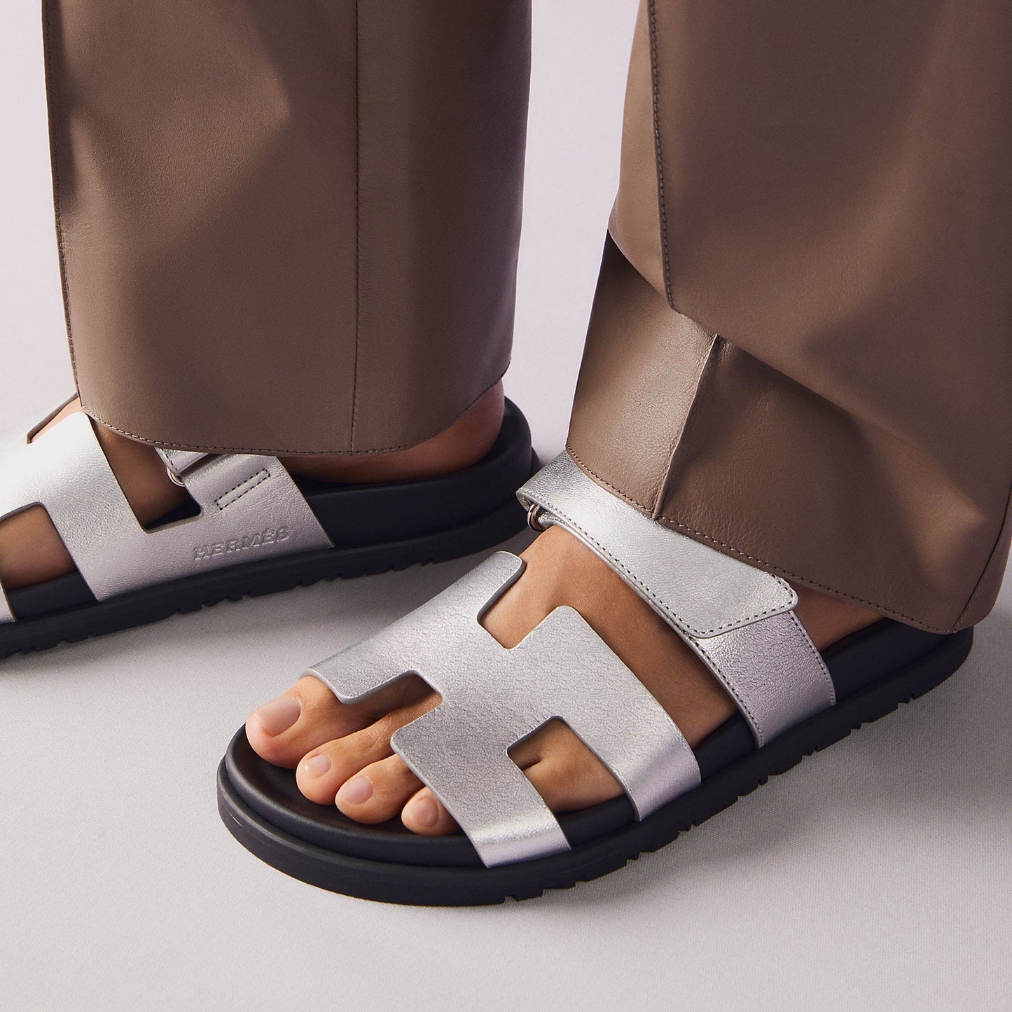 Hermes Chypre Sandals 'Gris Argenté'