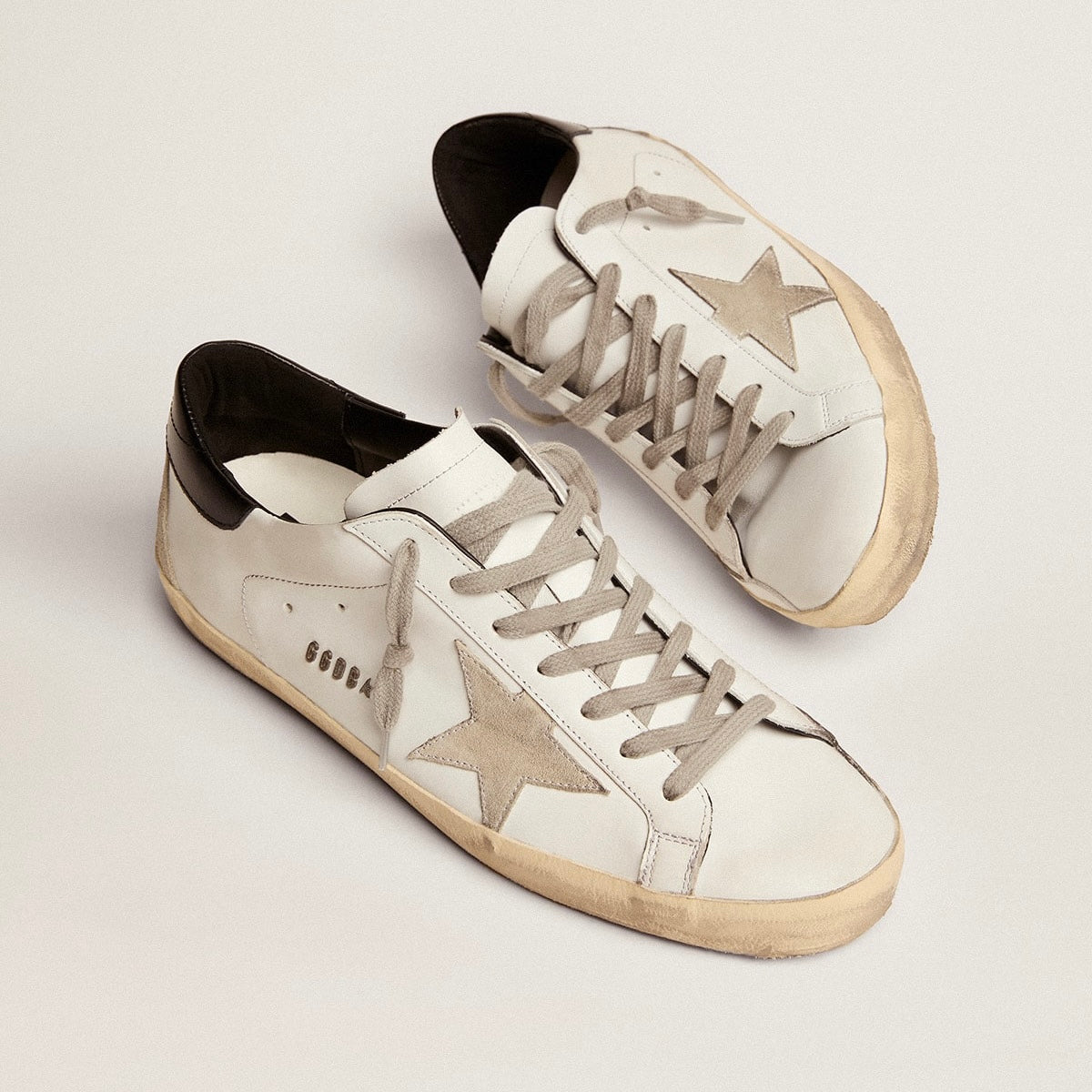 Golden Goose Super-Star – White Black