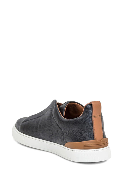 BLACK DEERSKIN TRIPLE STITCH™ SNEAKERS