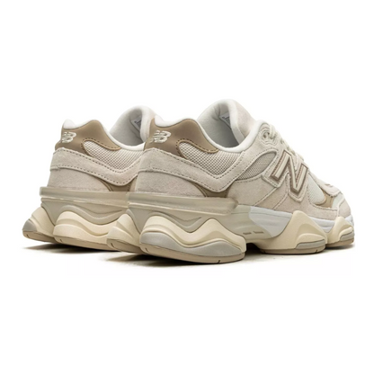 New Balance 9060 – Sea Salt Brown